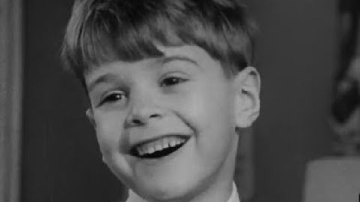 7 UP (1964)