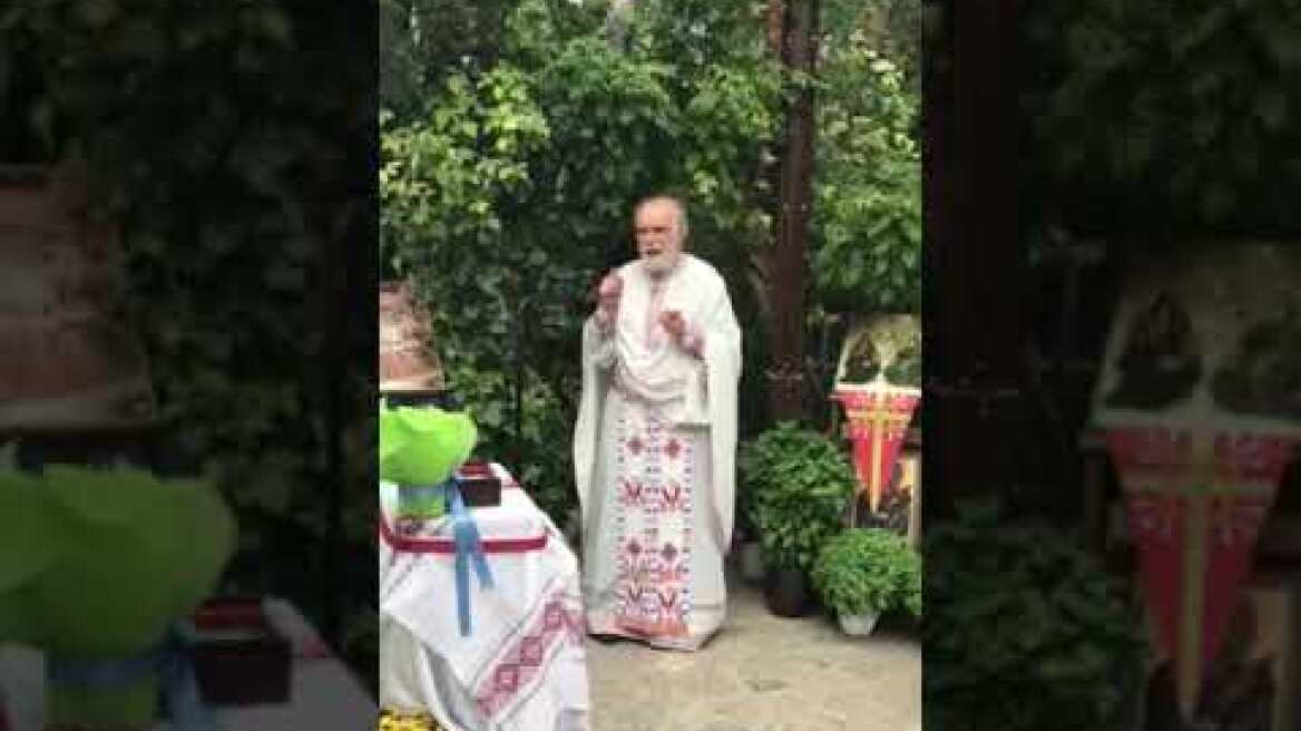 Είμαι καθαρός, δεν έχω λερώσει το Ράσο! Χιλιάδες δίπλα στον παπα Δημήτρη στη Γιορτή Αγίων Ισιδώρων