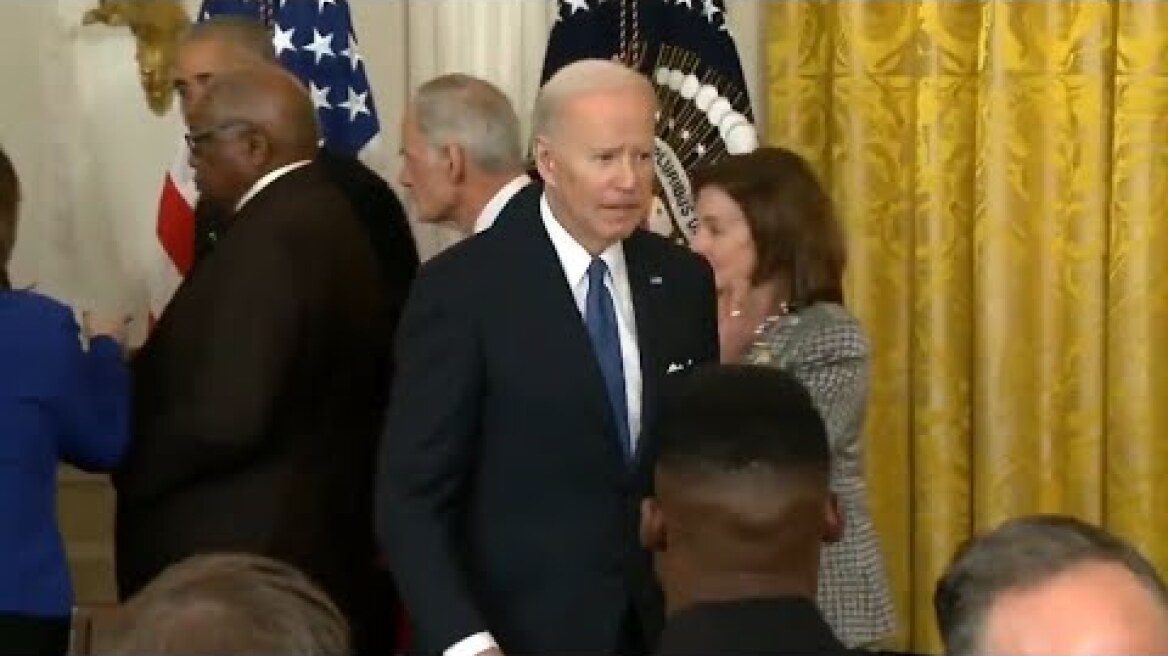 President Joe #Biden is lonely, nobody cares about him