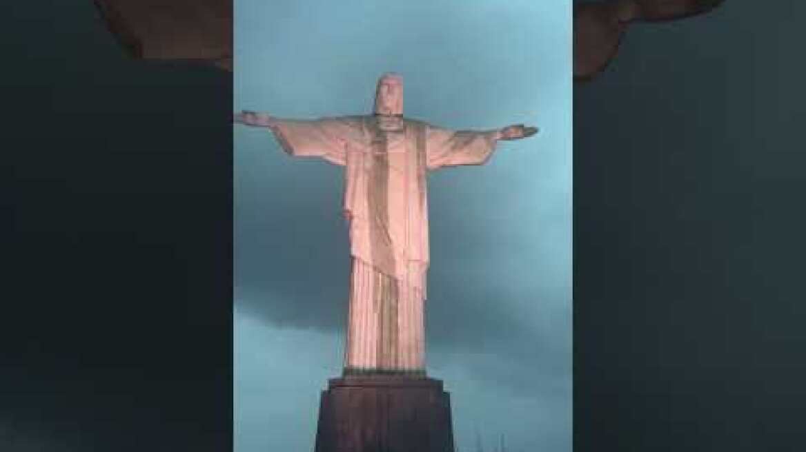 O Αντετοκούνμπο στη Βραζιλία - Συνάντησε τον Ροντινέι