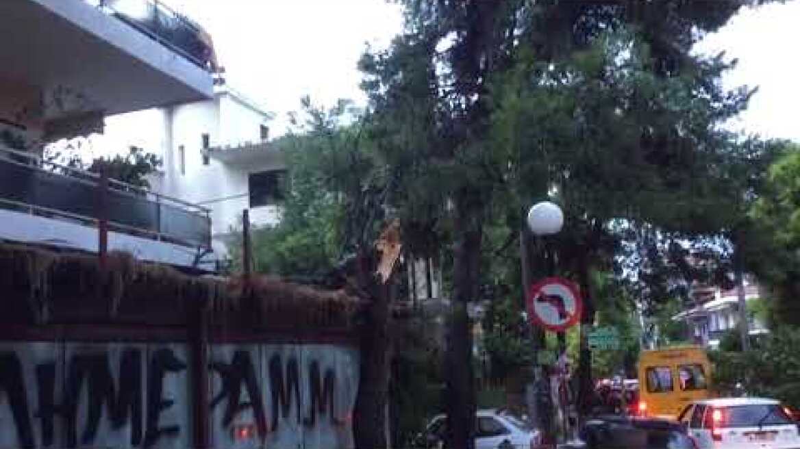 Καταστροφές στο Ν. Ηράκλειο από την κακοκαιρία