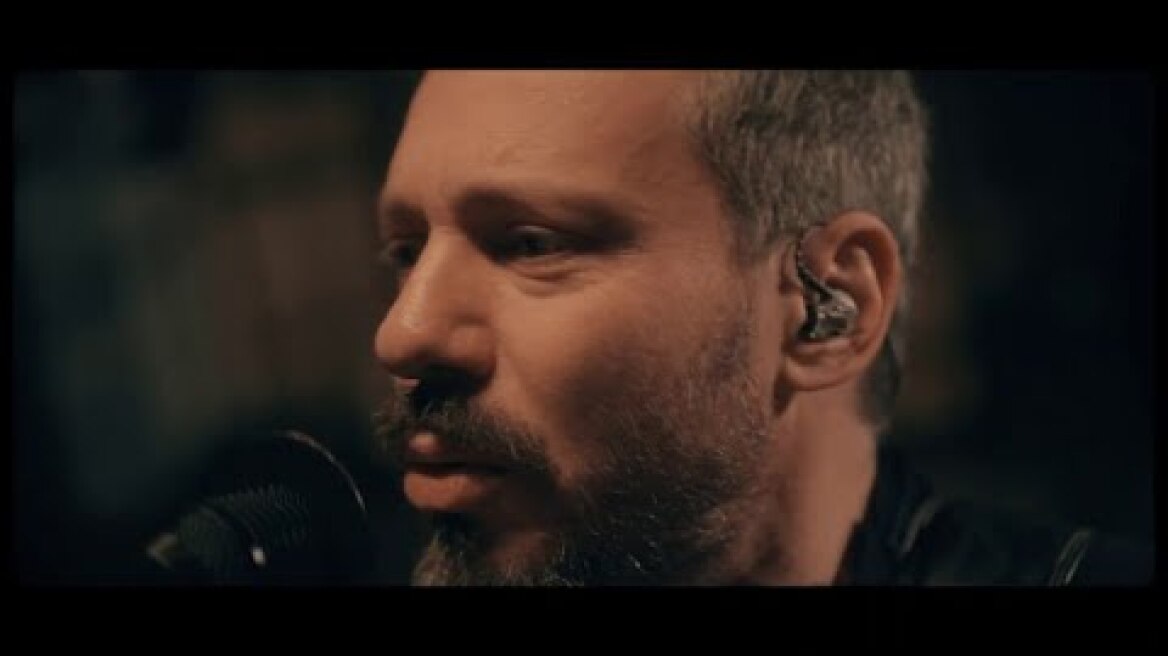 Αλκίνοος Ιωαννίδης - Εκτός τόπου και χρόνου -  Official Video Clip