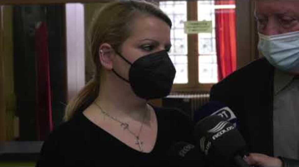 Συγκλονίζει σύζυγος Μυτιληνιού ναυτικού που βρίσκεται εγκλωβισμένος σε λιμάνι της Ουκρανίας