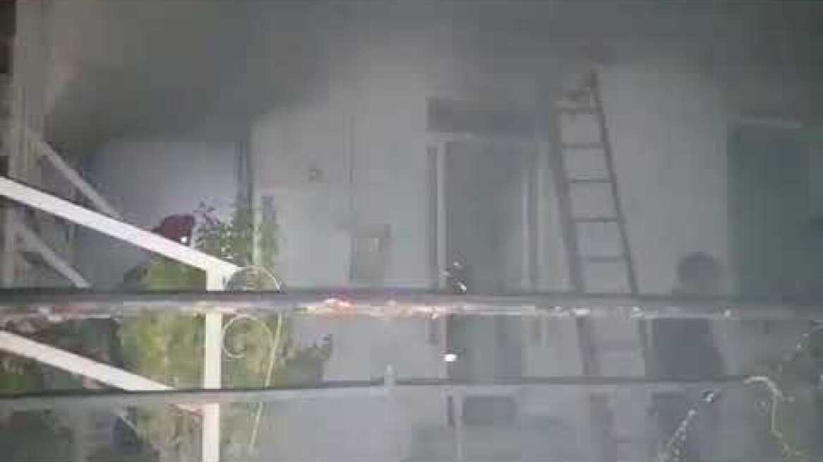 Tempo24 - Φωτιά σε σπίτι στην Αρόη