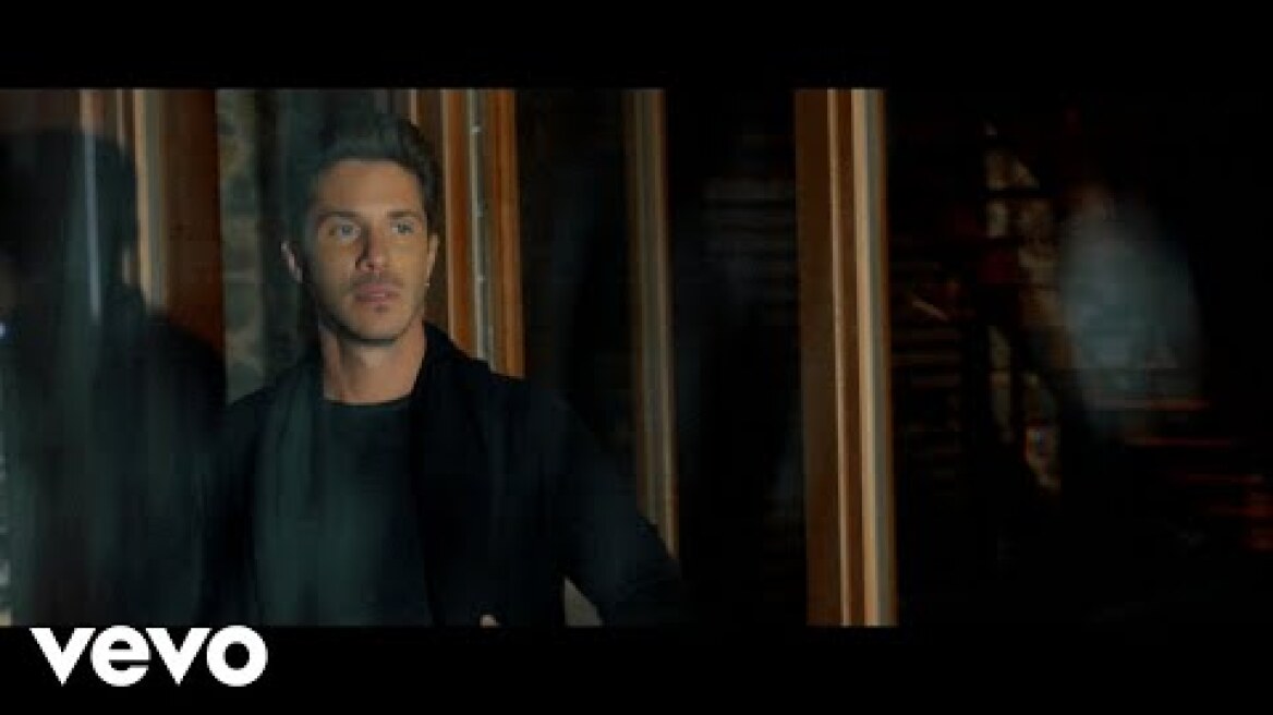 Nikos Oikonomopoulos - Τώρα Tι Να Το Κάνω (official Music Video)