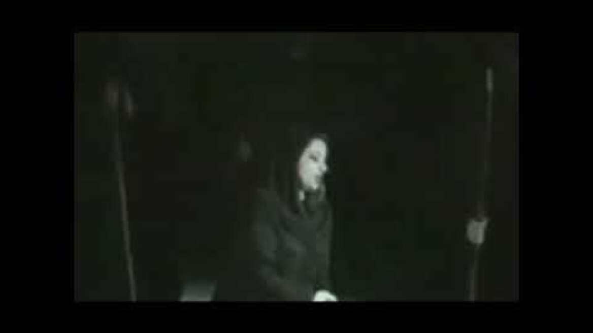 Σπάνιο Απόσπασμα απο την «Αντιγόνη» με την Αλίκη Βουγιουκλάκη.(1990)