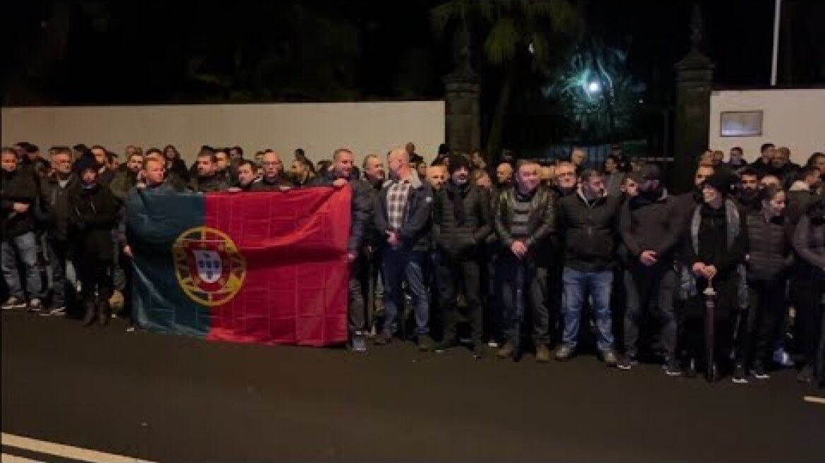 LIVE: Protesto dos agentes da polícia com desfile - Ponta Delgada Sao Miguel Acores - 24.01.2024