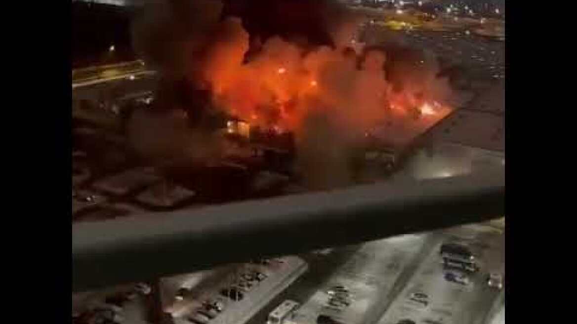 Взрыв в гипермаркете OBI сняли с высоты