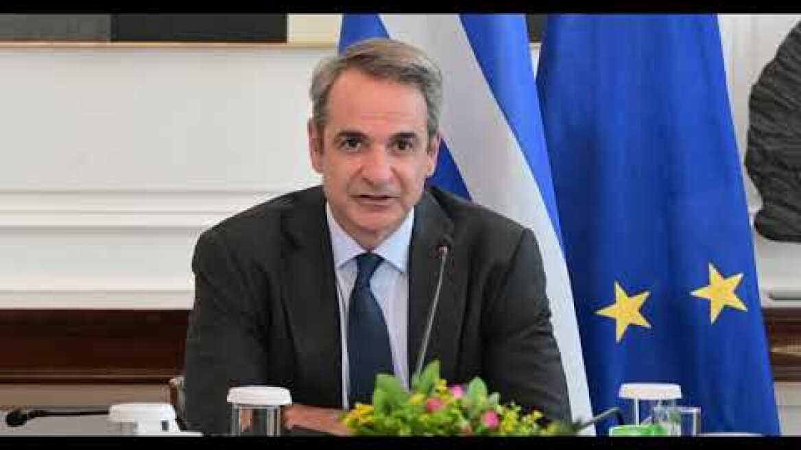 Kyriakos Mitsotakis in the cabinet