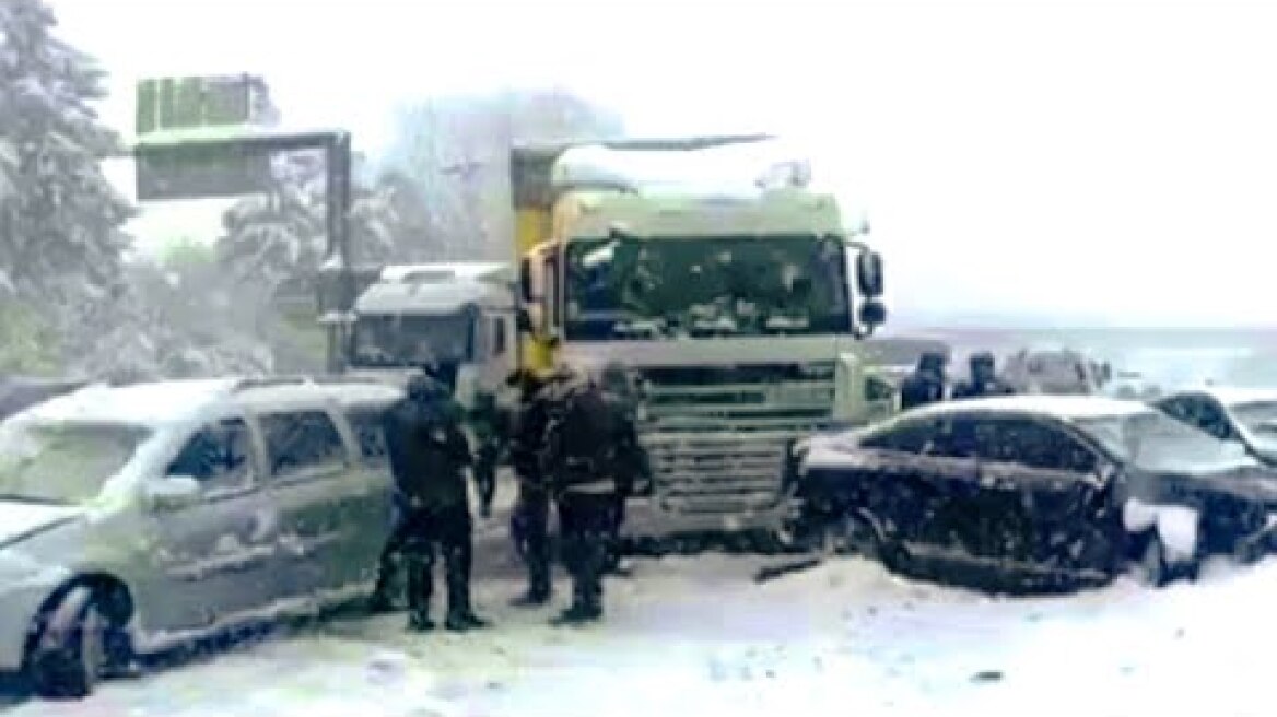Chaos on the roads and numerous accidents: Heavy snowfall hit Istanbul