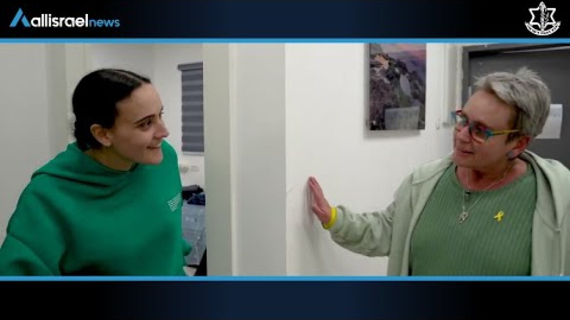 British-Israeli hostage Emily Damari reunites with her mother