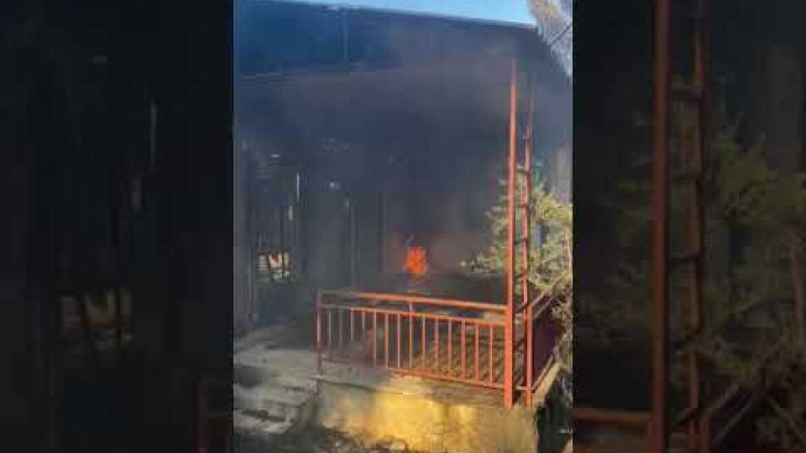 Φωτιά στο Πικερμί (7)