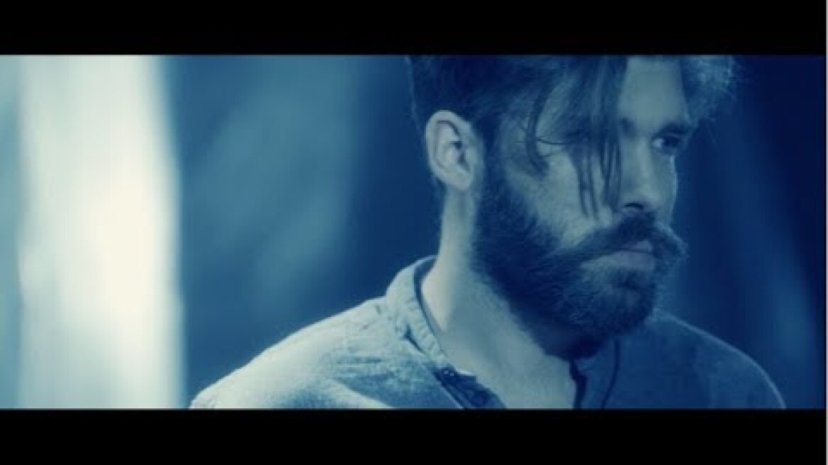 Στέλιος Τσουκιάς - Άστα τα μαλλάκια σου | Stelios Tsoukias - Asta ta mallakia sou (Official Video)