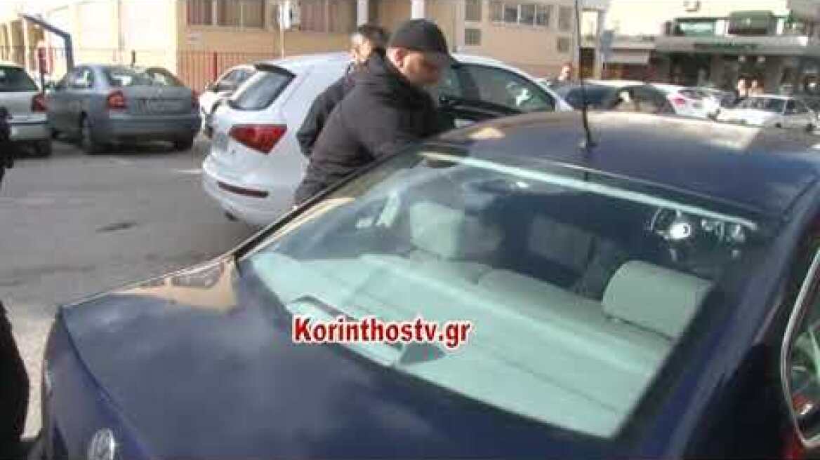 Στον εισαγγελέα Κορίνθου υπό δρακόντεια μέτρα ασφαλείας οι δύο δράστες της δολοφονίας 73χρονης