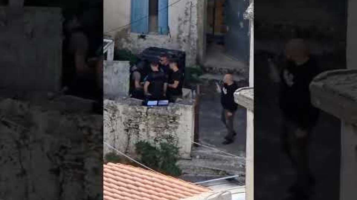 Εντοπισμός όπλου σε αποθήκη σπιτιού στα Βορίζια