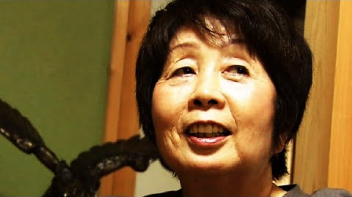 4 husbands, 4 deaths for 'Black Widow'