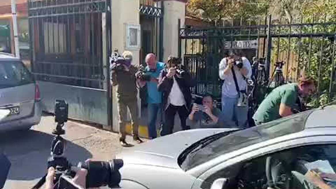 Στα δικαστήρια της Ευελπίδων οι τρεις συλληφθέντες για το βιασμό της 12 χρονης στον Κολωνό