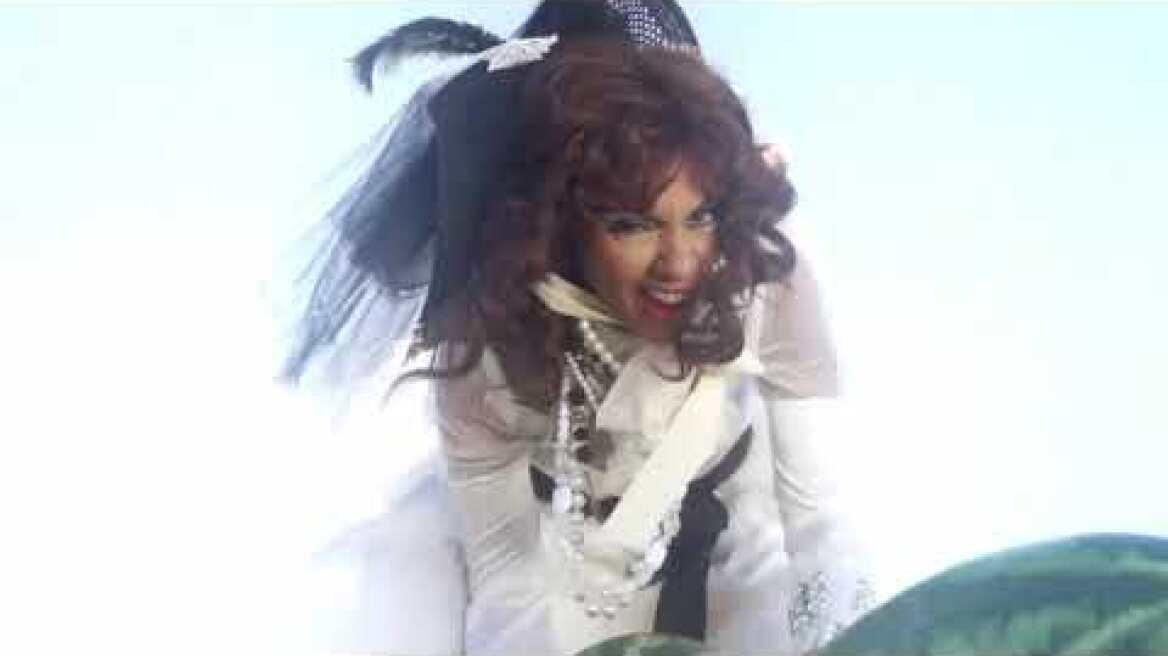 Η Βάνια ως... άλλη Ιωάννα Μαλέσκου!