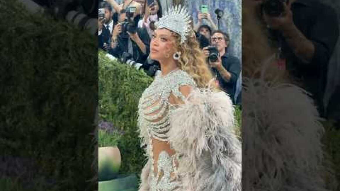 Met Gala Co-chair Beyoncé Has Hit the Red Carpet