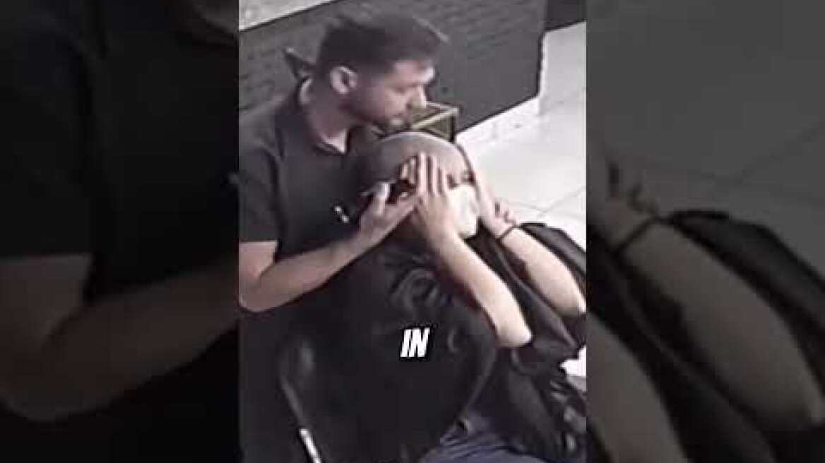 Barber shaves his head in solidarity with a cancer patient