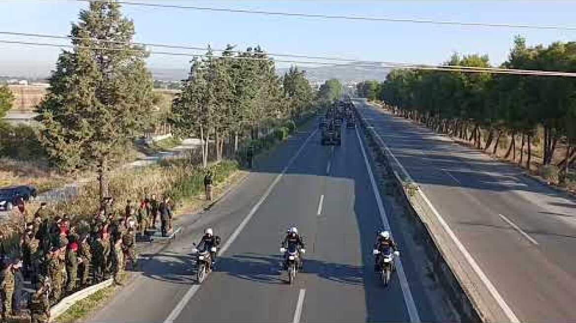 Δοκιμαστική στρατιωτική παρέλαση στη Μουδανιών