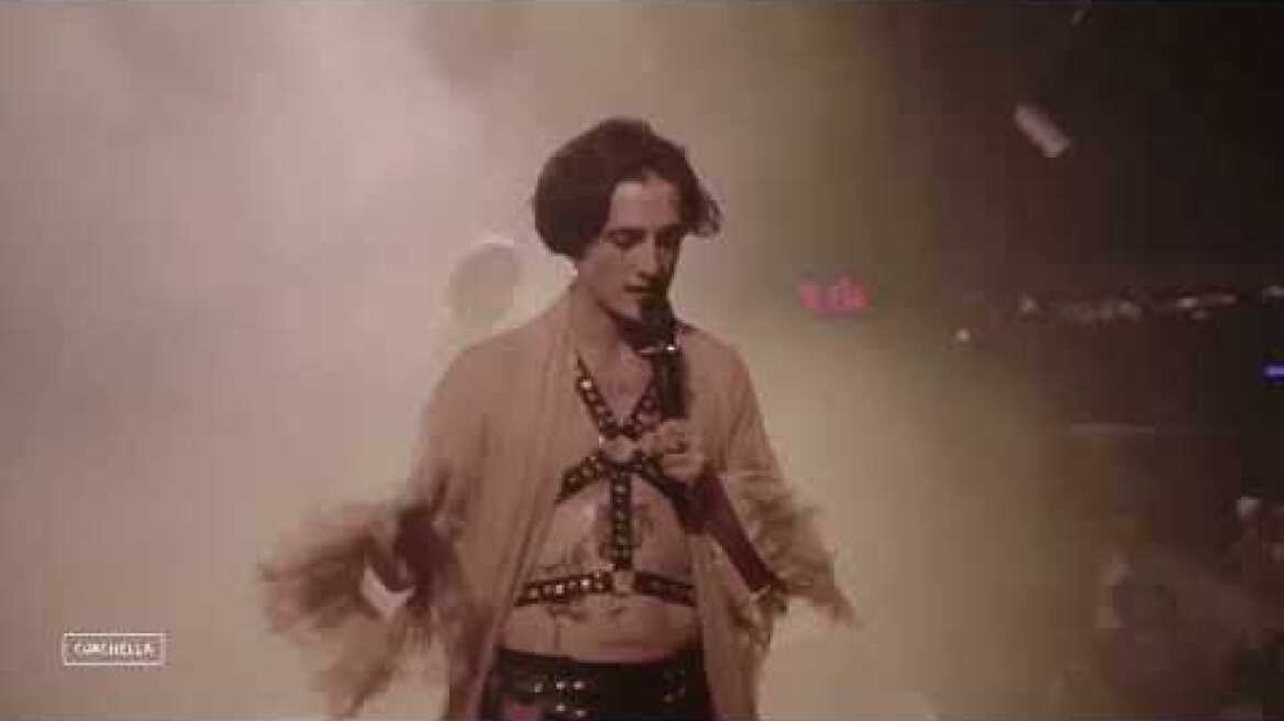 Måneskin виконав пісню Gasoline на фестивалі Coachella, згадав про бомби в Україні і послав * путіна