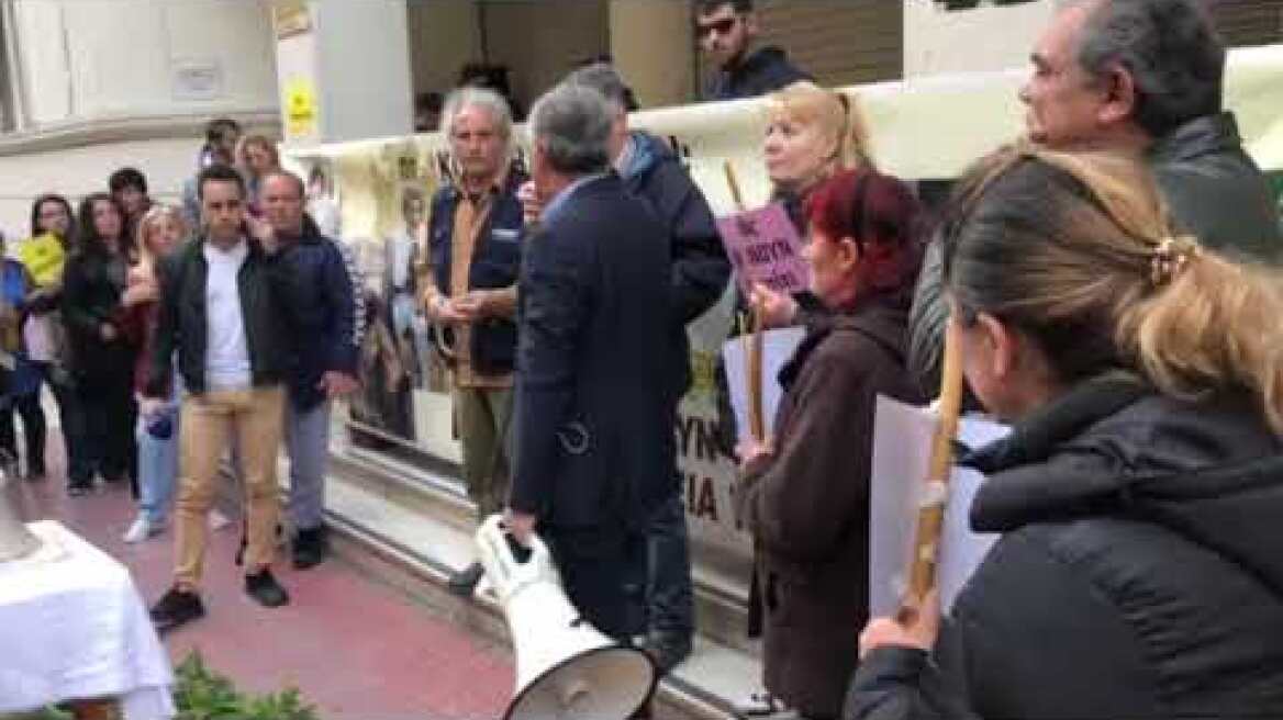 Καθαρίστριες Δρομοκαιτειο1