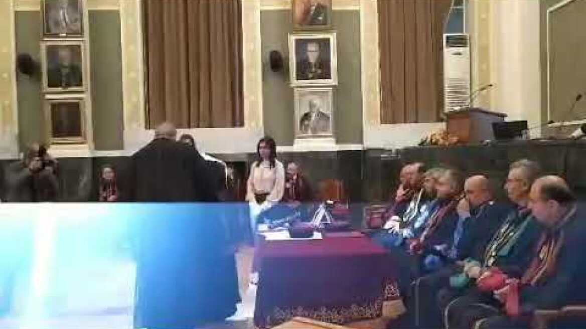 Επίτιμος Διδάκτορας αναγορεύτηκε ο Δρ. Μπουρλά