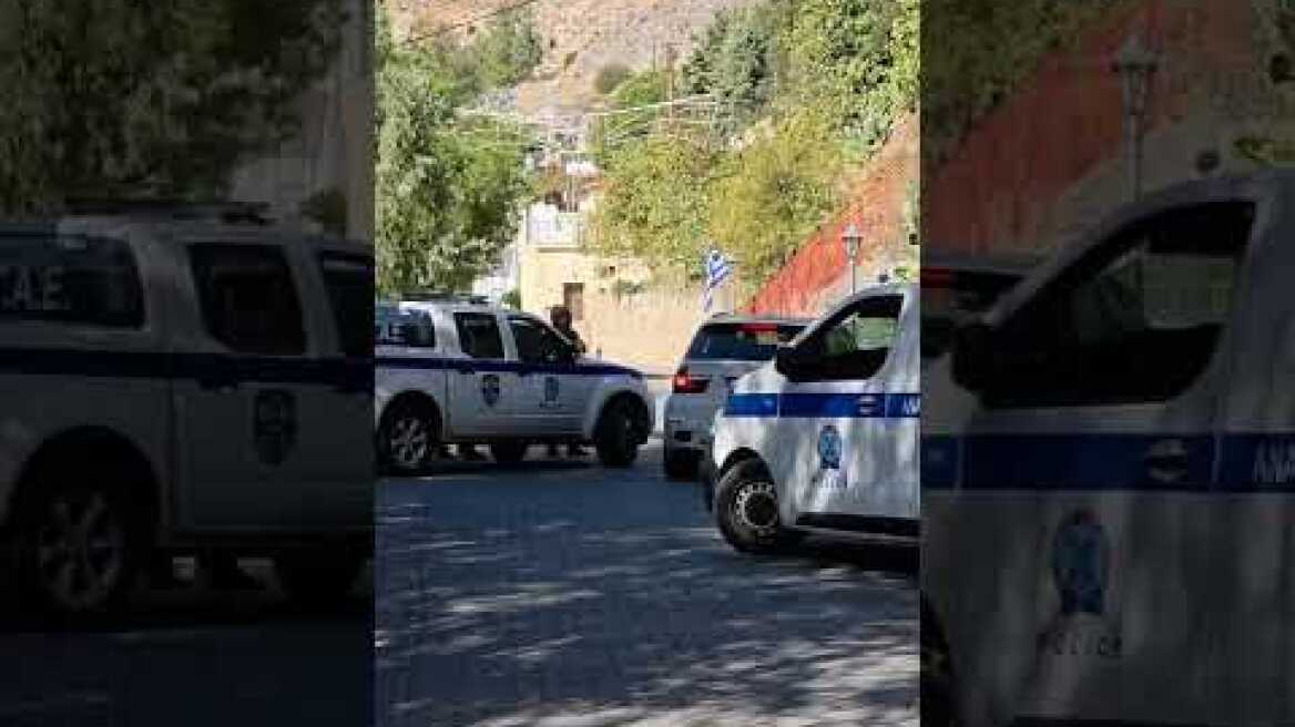 Η αστυνομία στο χωριό Βορίζια της Κρήτης (10)