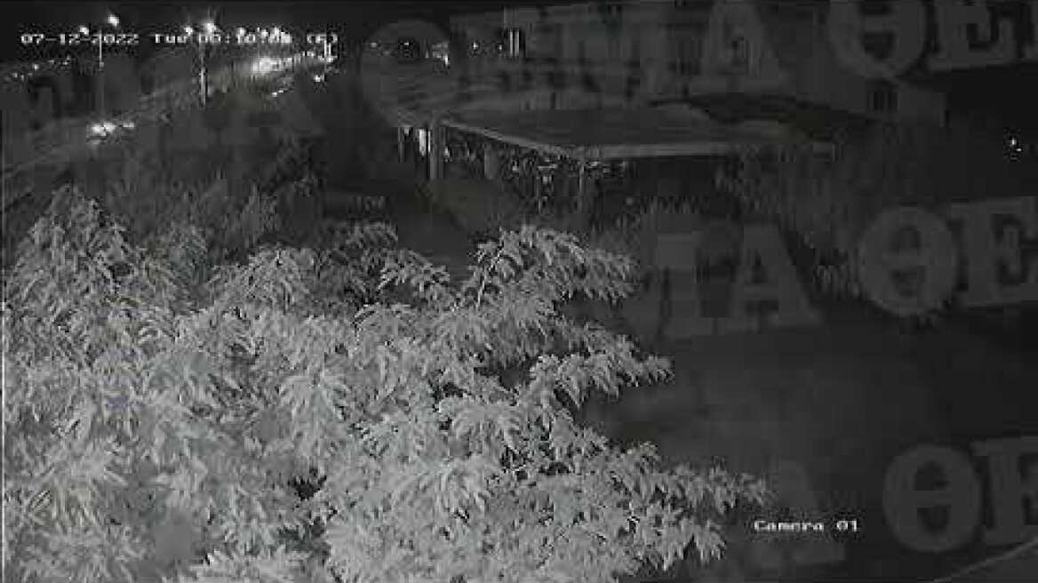 Βίντεο-σοκ: Το θανατηφόρο τροχαίο στη λεωφόρο Μαραθώνος