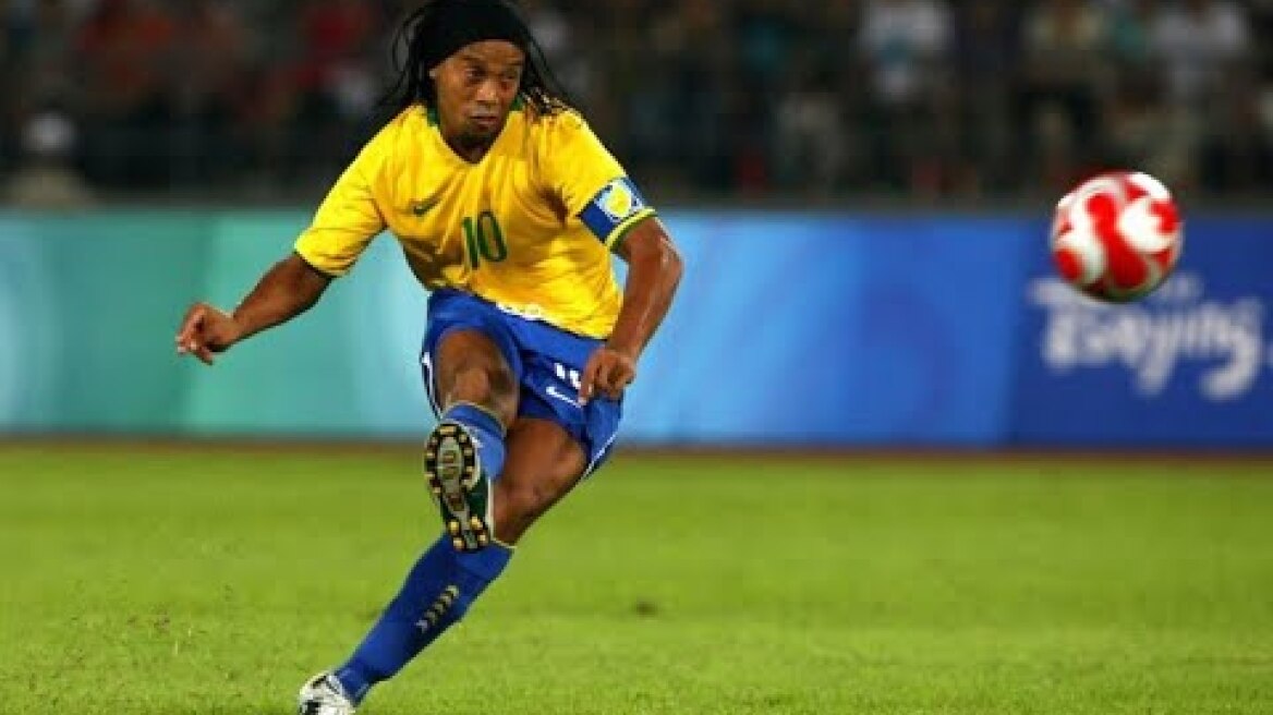 RONALDINHO | All of his 33 Brazil goals