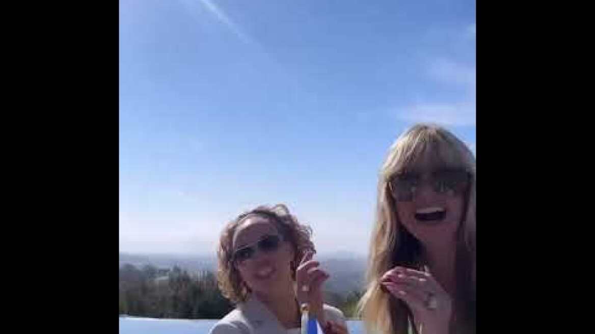 Πάσχα αλά ελληνικά για τη Χάιντι Κλουμ