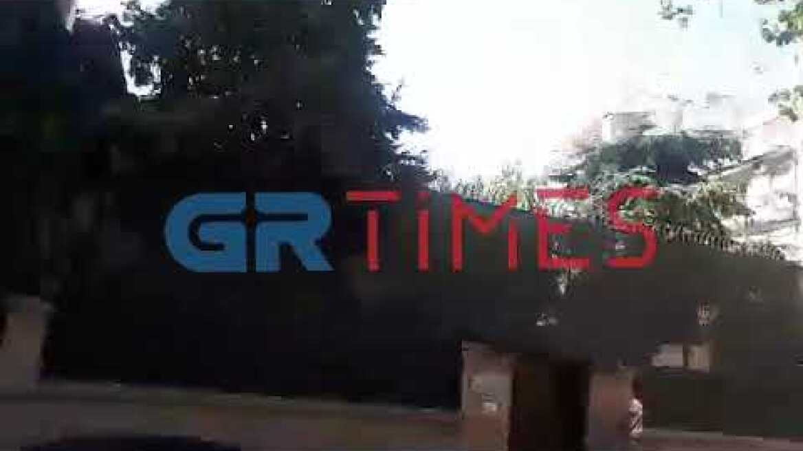 Εισβολή ατόμων στο Τούρκικο προξενείο - Grtimes.gr