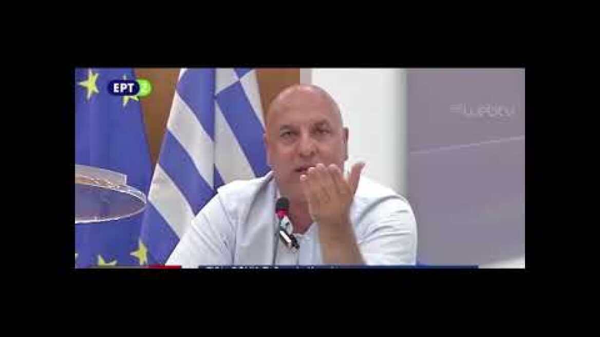 Πλακώθηκαν στη διακαναλική συνέντευξη