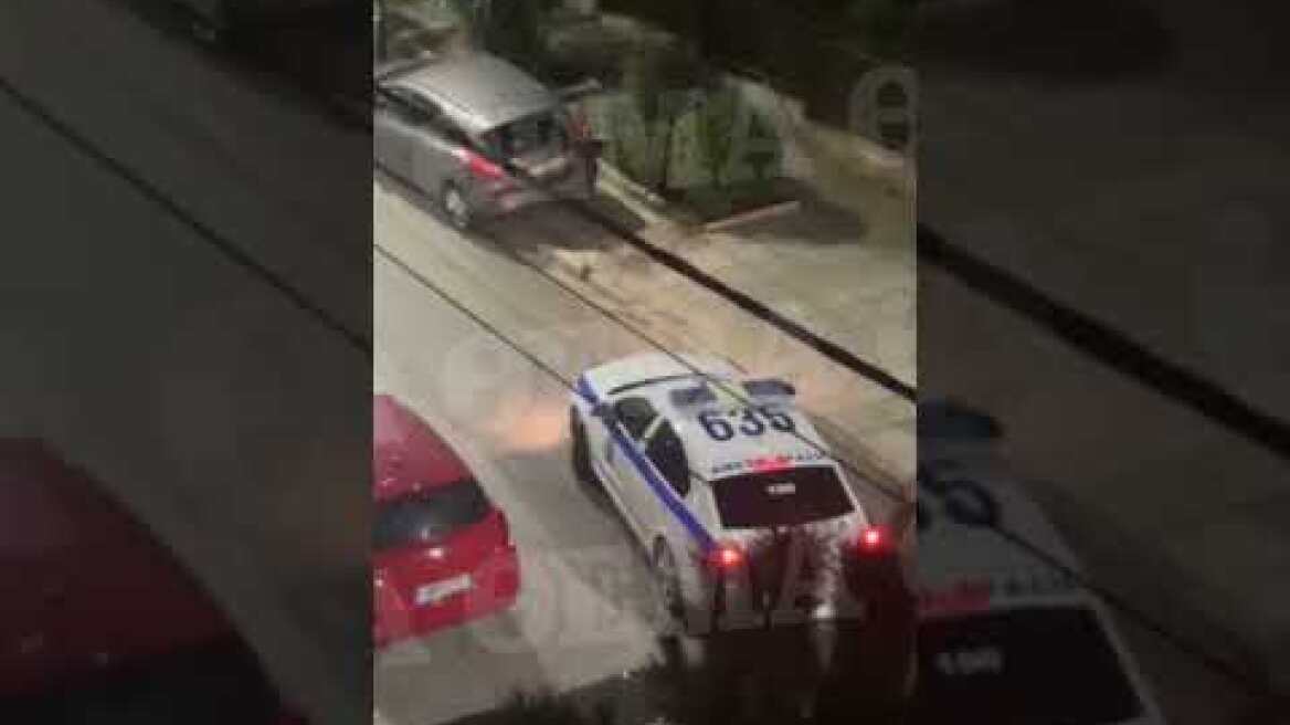 Καταδίωξη διαρρήκτη στη Νέα Σμύρνη