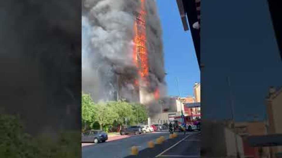 Φωτιά στο Μιλάνο