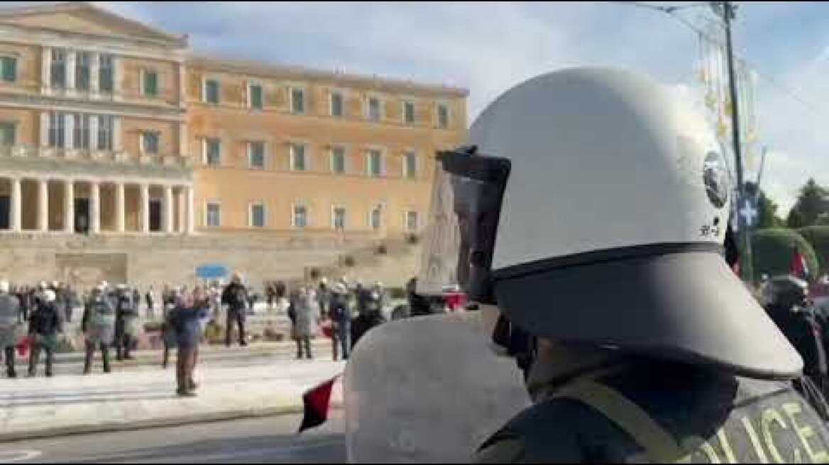 Ξεκίνησε η πορεία στη μνήμη του Αλέξανδρου Γρηγορόπουλου (6)