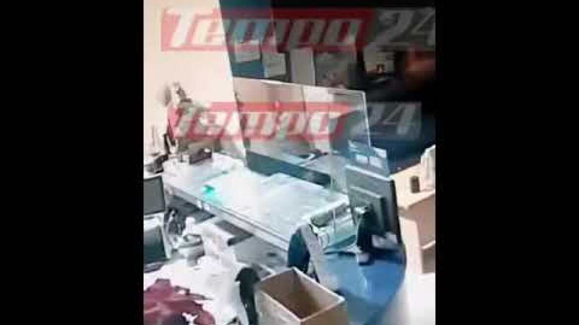 Πάτρα: Διάρρηξη καταστήματος ΟΠΑΠ-Σπάει την τζαμαρία και πάει κατευθείαν ταμείο