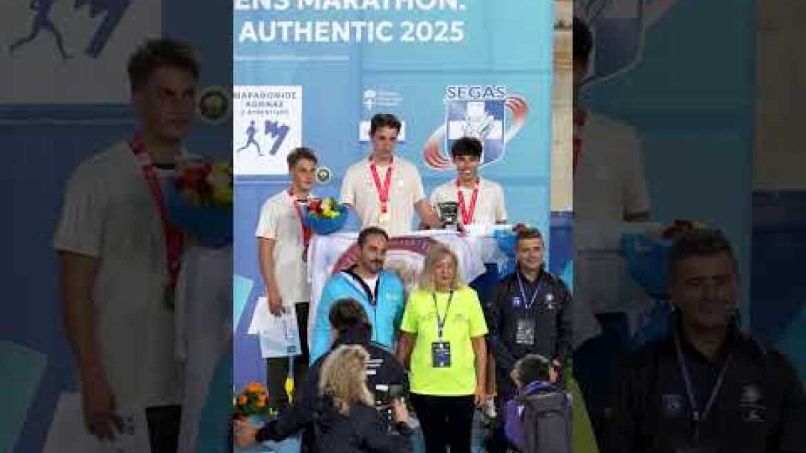 Το μεγαλύτερό βήμα τους μέχρι το επόμενο έκαναν οι δρομείς του 42ου Αυθεντικού Μαραθωνίου της Αθήνας