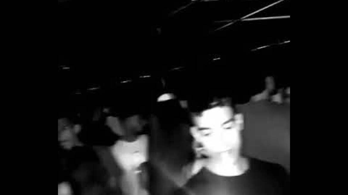 Εκτός ελέγχου τα κορωνοπαρτι στην Πάτρα (2)