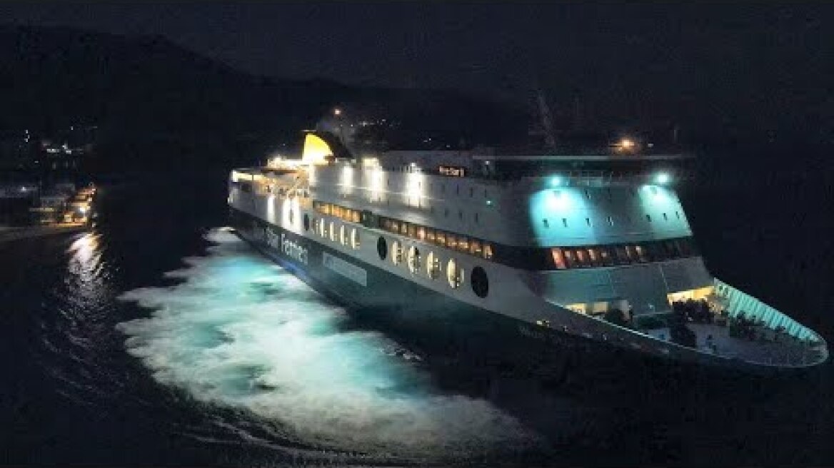 Όταν το Blue Star 2 των 176 μέτρων δένει σε 3 λεπτά στην Κάλυμνο! (Docking like a boss at Kalymnos)