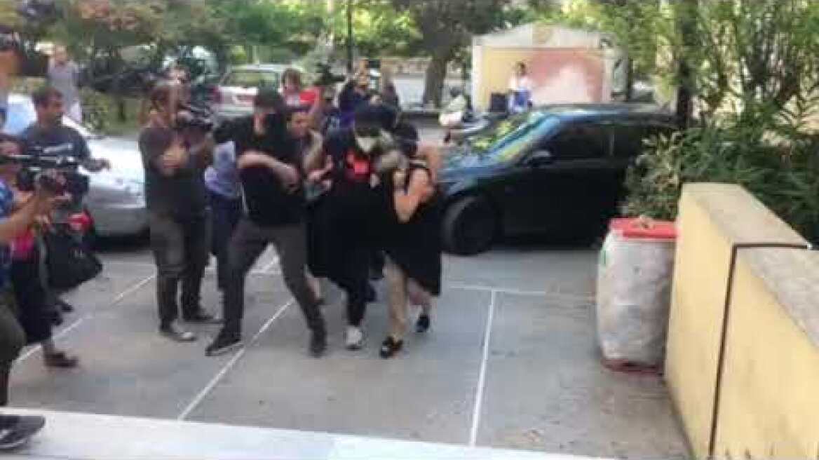 Προσαγωγή Ευελπίδων