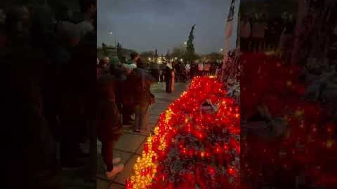 Τρισάγιο έξω από την Τούμπα