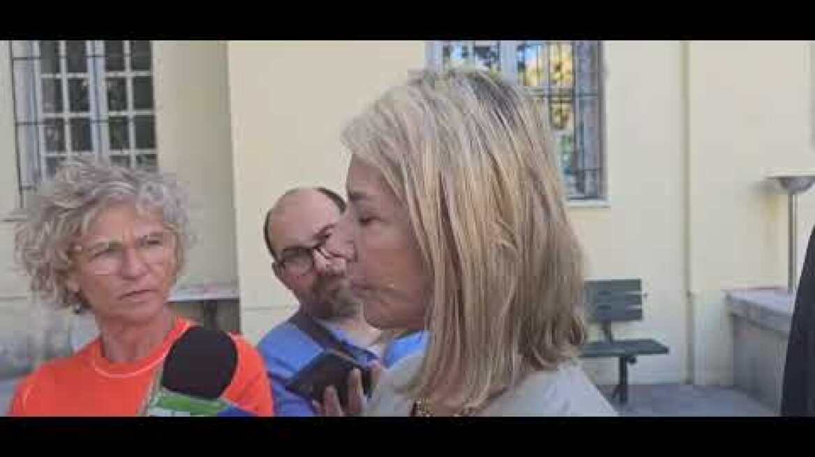 Δηλώσεις της Ζέττας Μακρή έξω από τα δικαστήρια