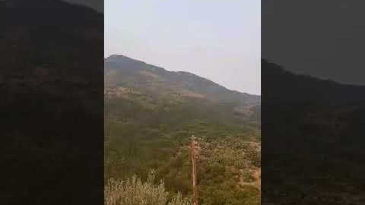 Ο καπνός από τις φωτιές σκέπασε τα νησιά του Ιονίου