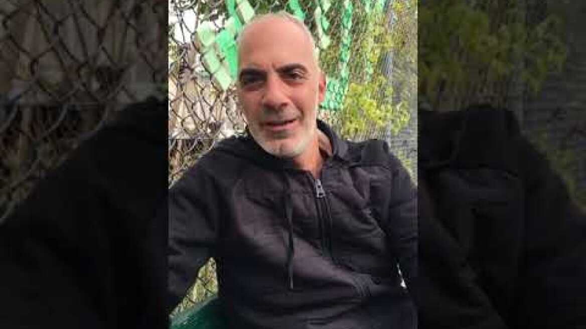 Ο μουσικός Μανώλης Ρακιντζής μιλάς στο Πρώτο Θέμα