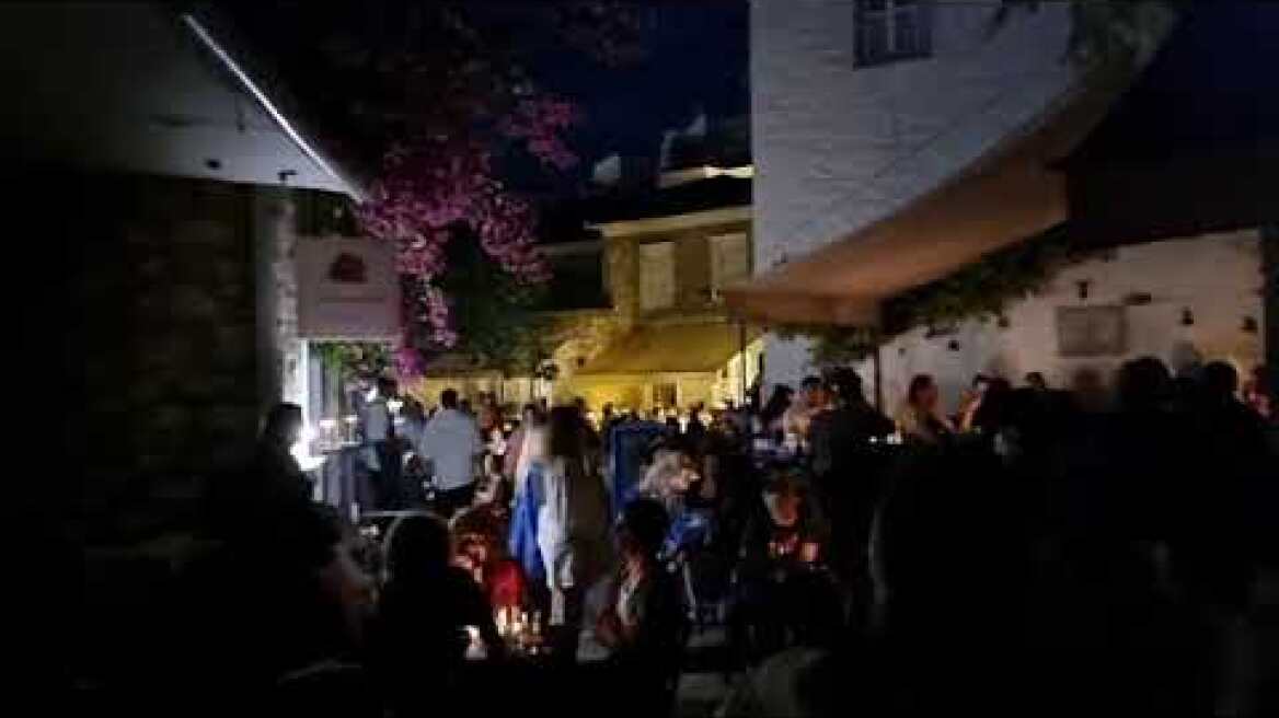 Μπλακάουτ στην Ύδρα: Χωρίς ρεύμα το νησί μετά από ισχυρό μπουρίνι