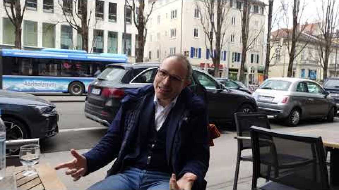 Η ακροδεξιά εκμεταλλεύεται το πολιτικό έλλειμμα στη χώρα – Μπορεί να ξεπεράσει και το 20%