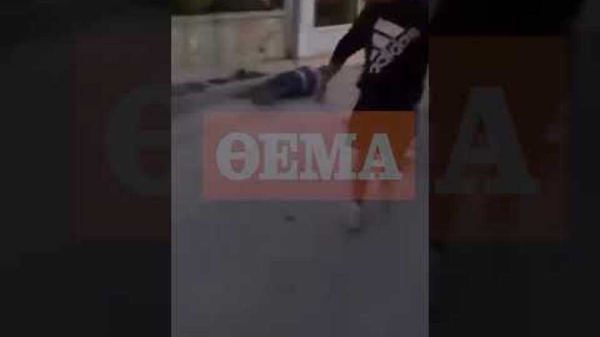 Βίντεο: Η στιγμή που ο 17χρονος επιτίθεται στον 50χρονο στα Γλυκά Νερά