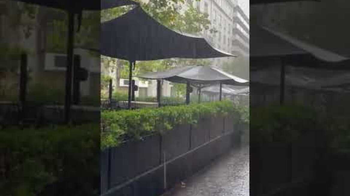 Καταιγίδα στο κέντρο της Αθήνας